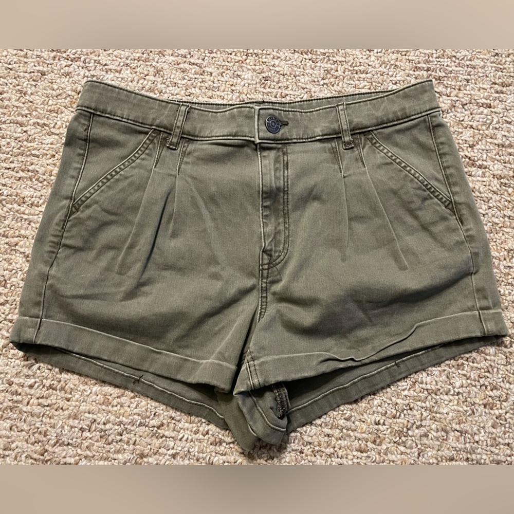 Express Shorts